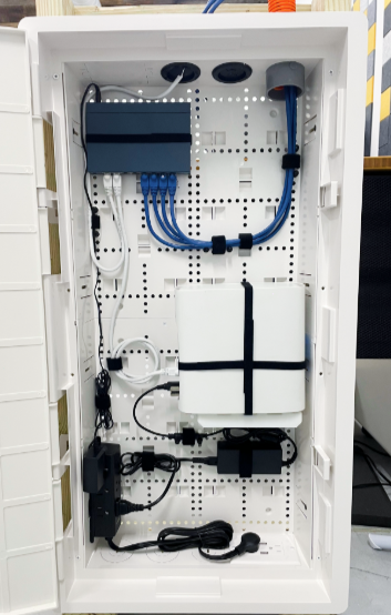 30-inch Plastic Media Enclosure and Doors